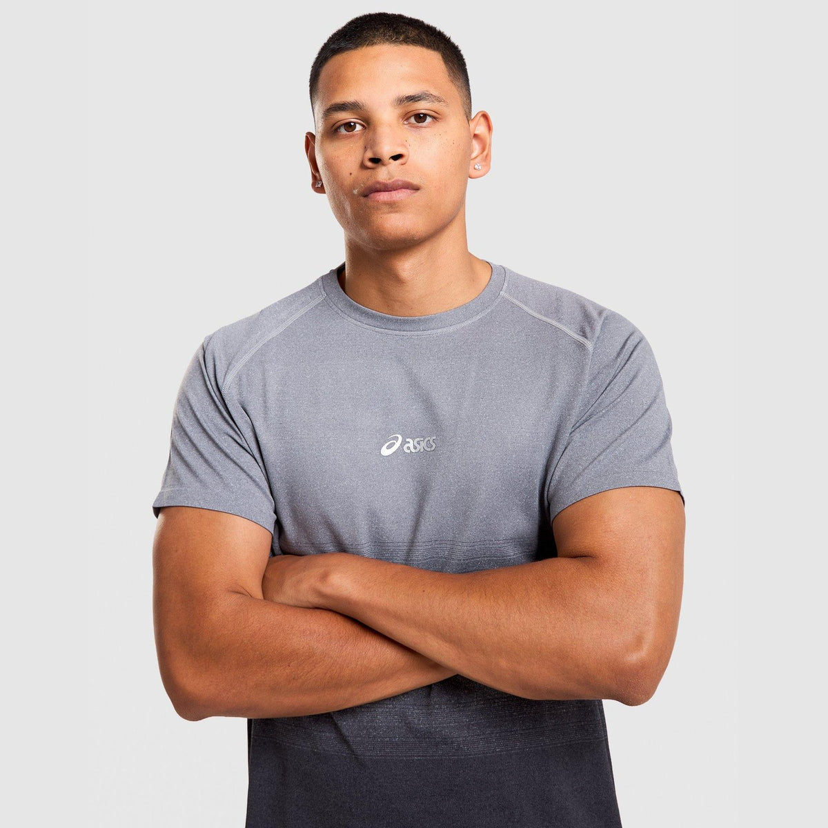 Gradient Seamless Training T-Shirt Image 1 - LUZACTIVE - AUSTRALIA