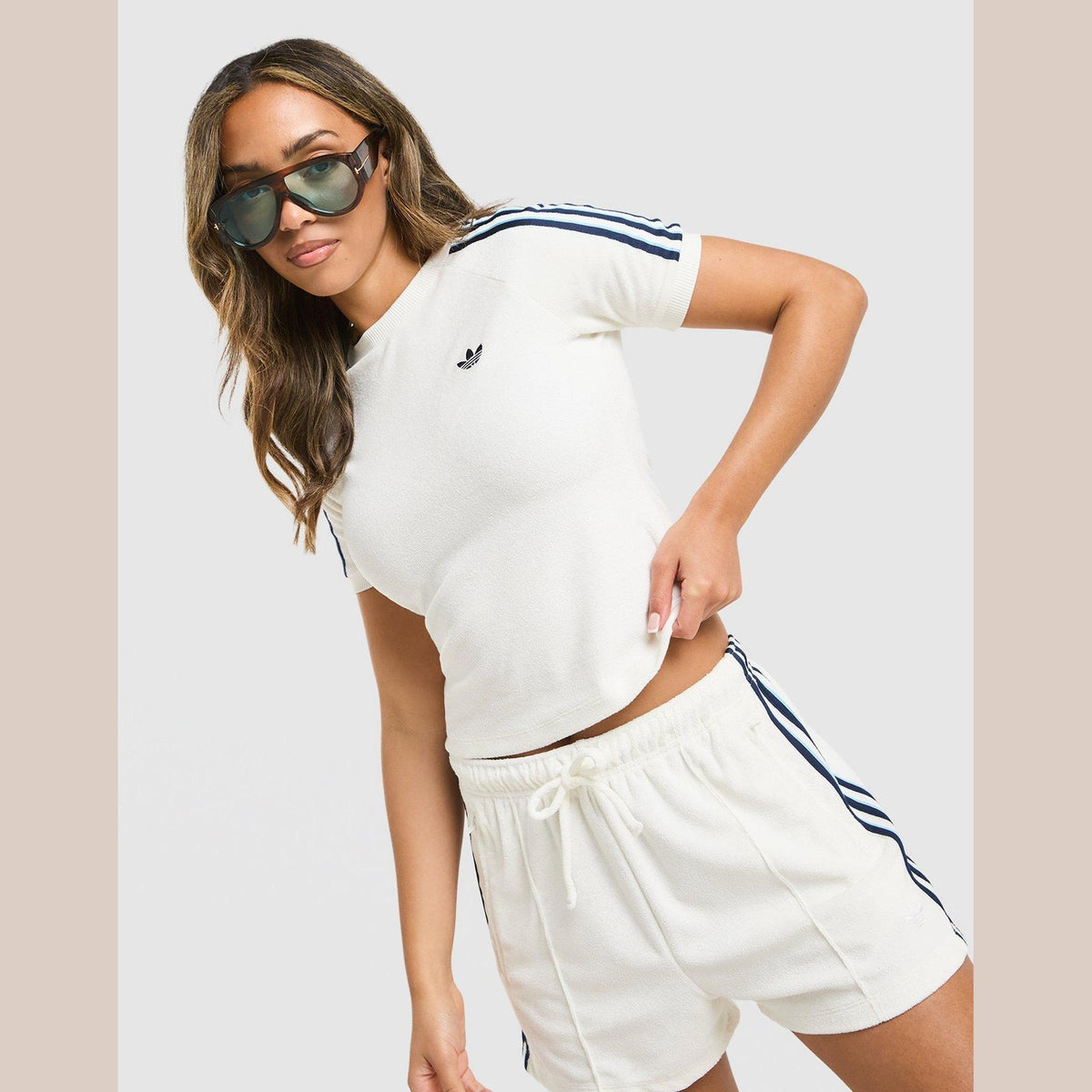 3-Stripes Towel Slim T-Shirt Image 1 - LUZACTIVE - AUSTRALIA