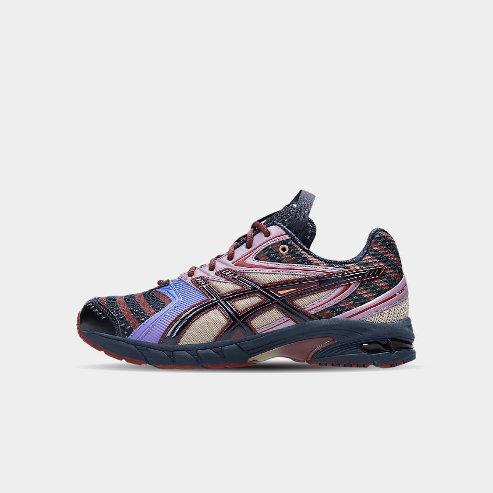 ASICS UB9-S Gel-DS Trainer 14 Image 1 - LUZACTIVE - AUSTRALIA