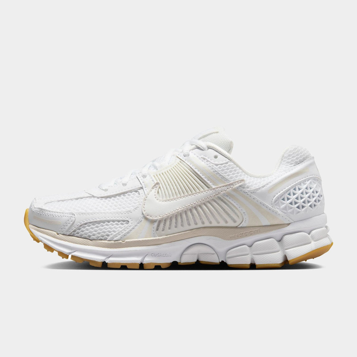Zoom Vomero 5 Women's Image 1 - LUZACTIVE - AUSTRALIA