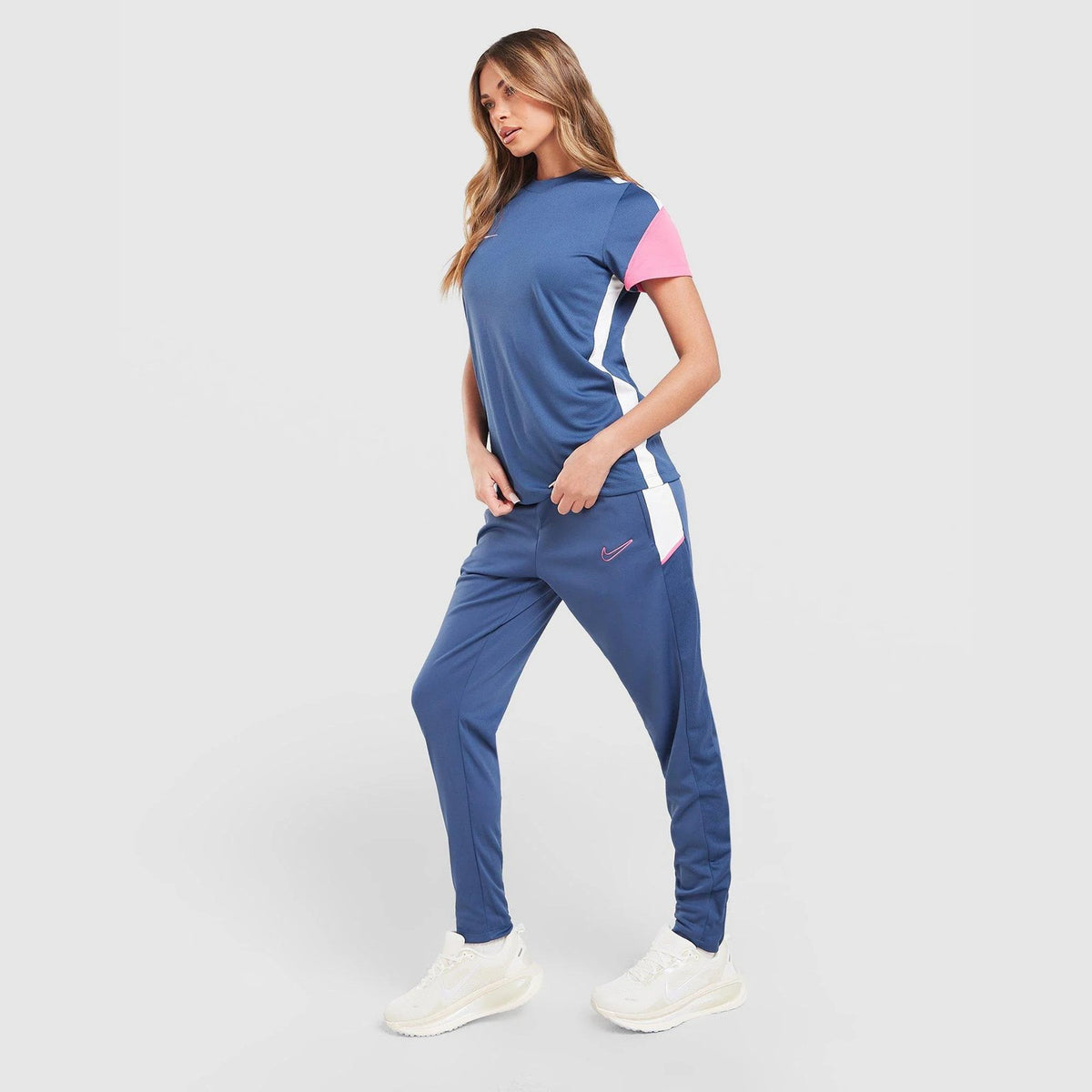 Academy 25 Track Pants Image 1 - LUZACTIVE - AUSTRALIA