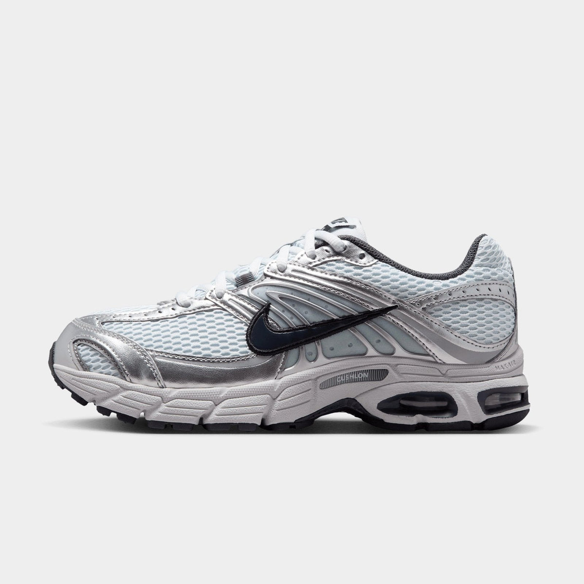 Air Max Moto 2K Women's Image 1 - LUZACTIVE - AUSTRALIA