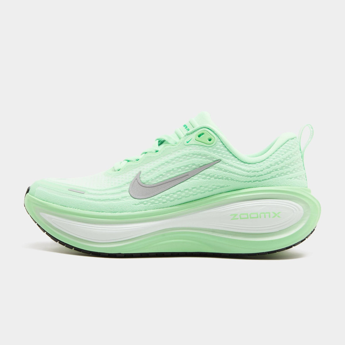 Vomero Plus Women's Image 1 - LUZACTIVE - AUSTRALIA
