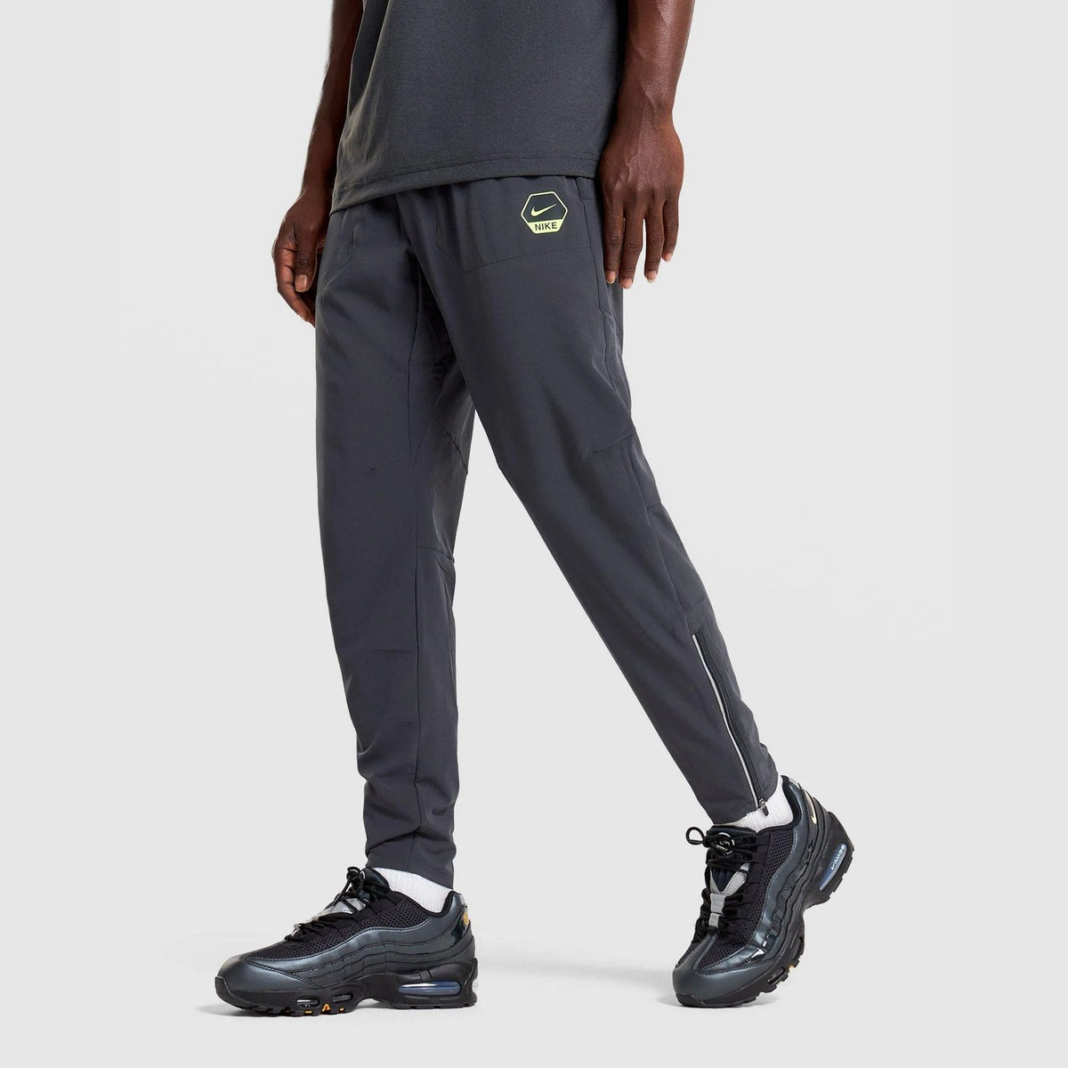 City Performance Joggers Image 1 - LUZACTIVE - AUSTRALIA