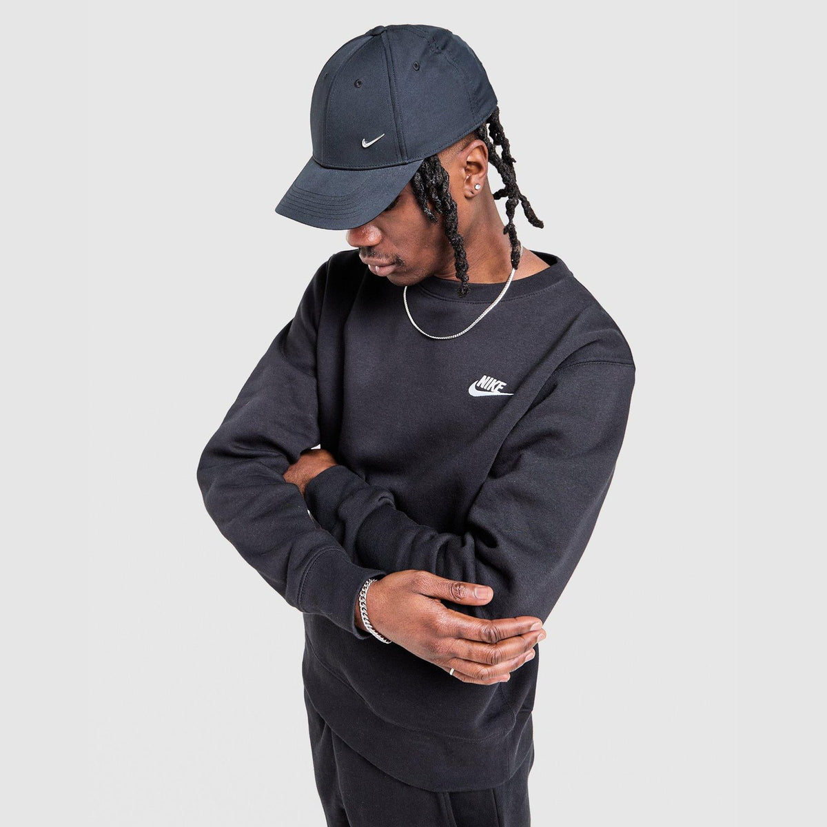 Foundation Crew Sweatshirt Image 1 - LUZACTIVE - AUSTRALIA