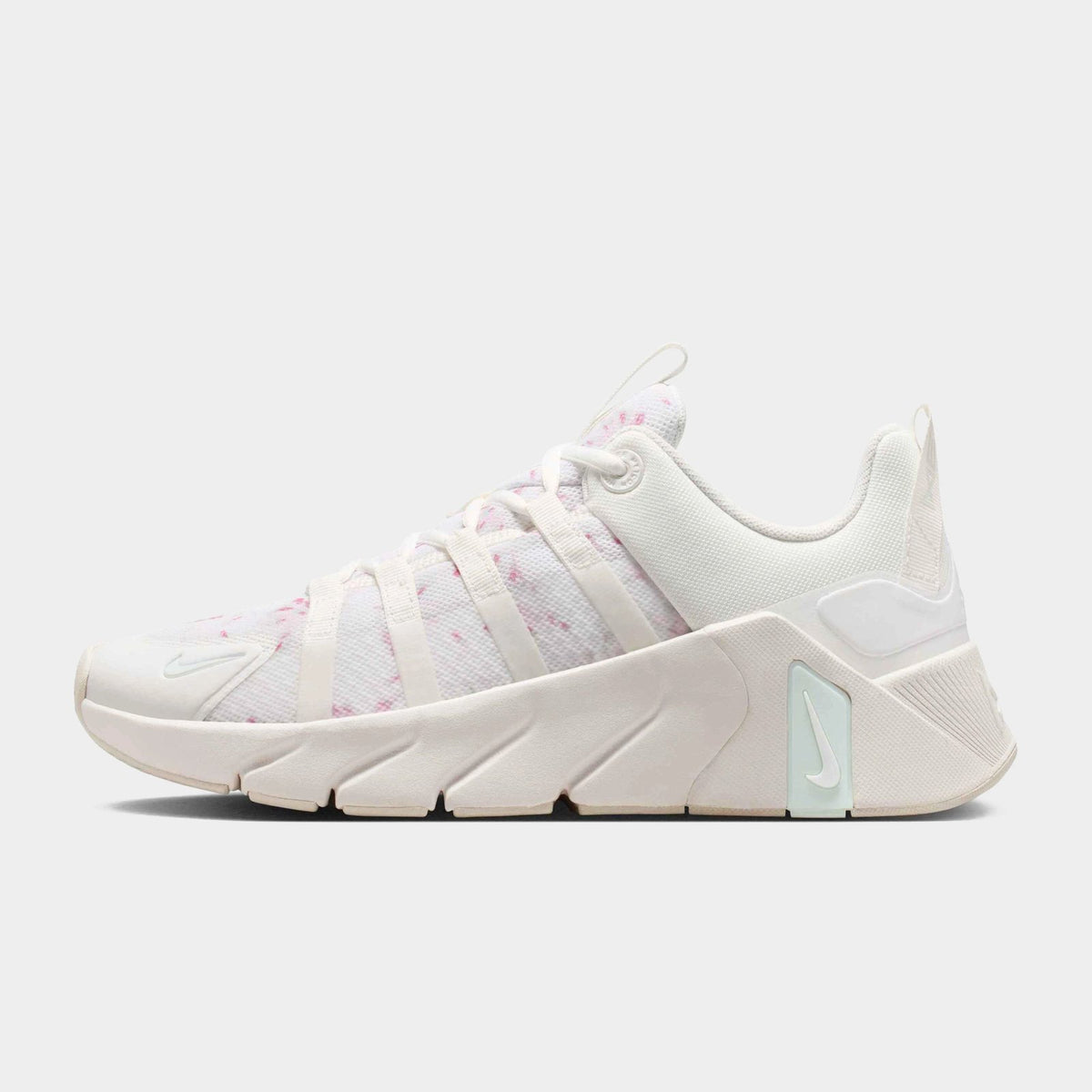 Free Metcon 7 Women's Image 1 - LUZACTIVE - AUSTRALIA