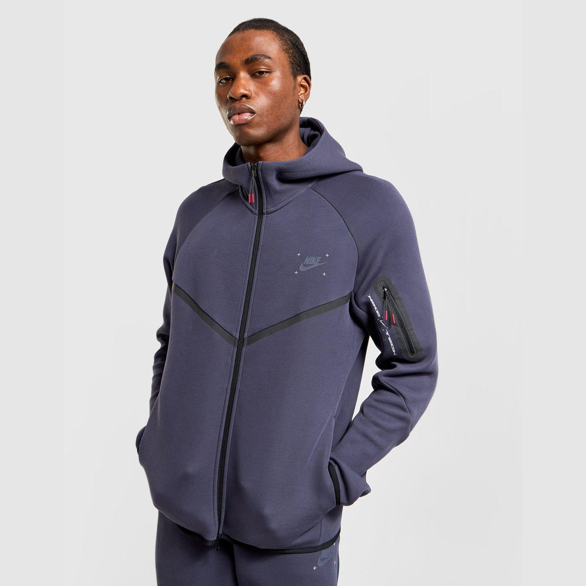 Tech Fleece Full-Zip Hoodie Image 1 - LUZACTIVE - AUSTRALIA