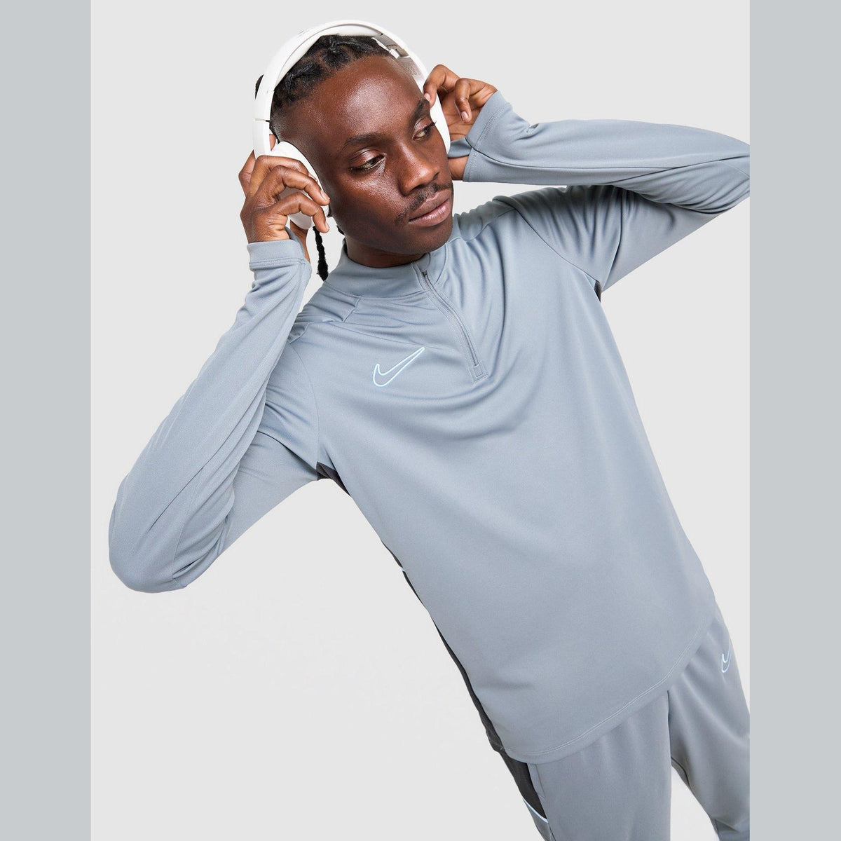 Academy 1/4 Zip Top Image 1 - LUZACTIVE - AUSTRALIA