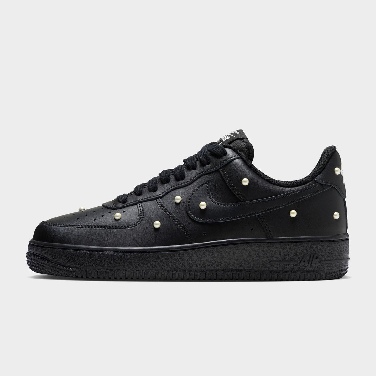 Air Force 1 '07 SE Women's Image 1 - LUZACTIVE - AUSTRALIA