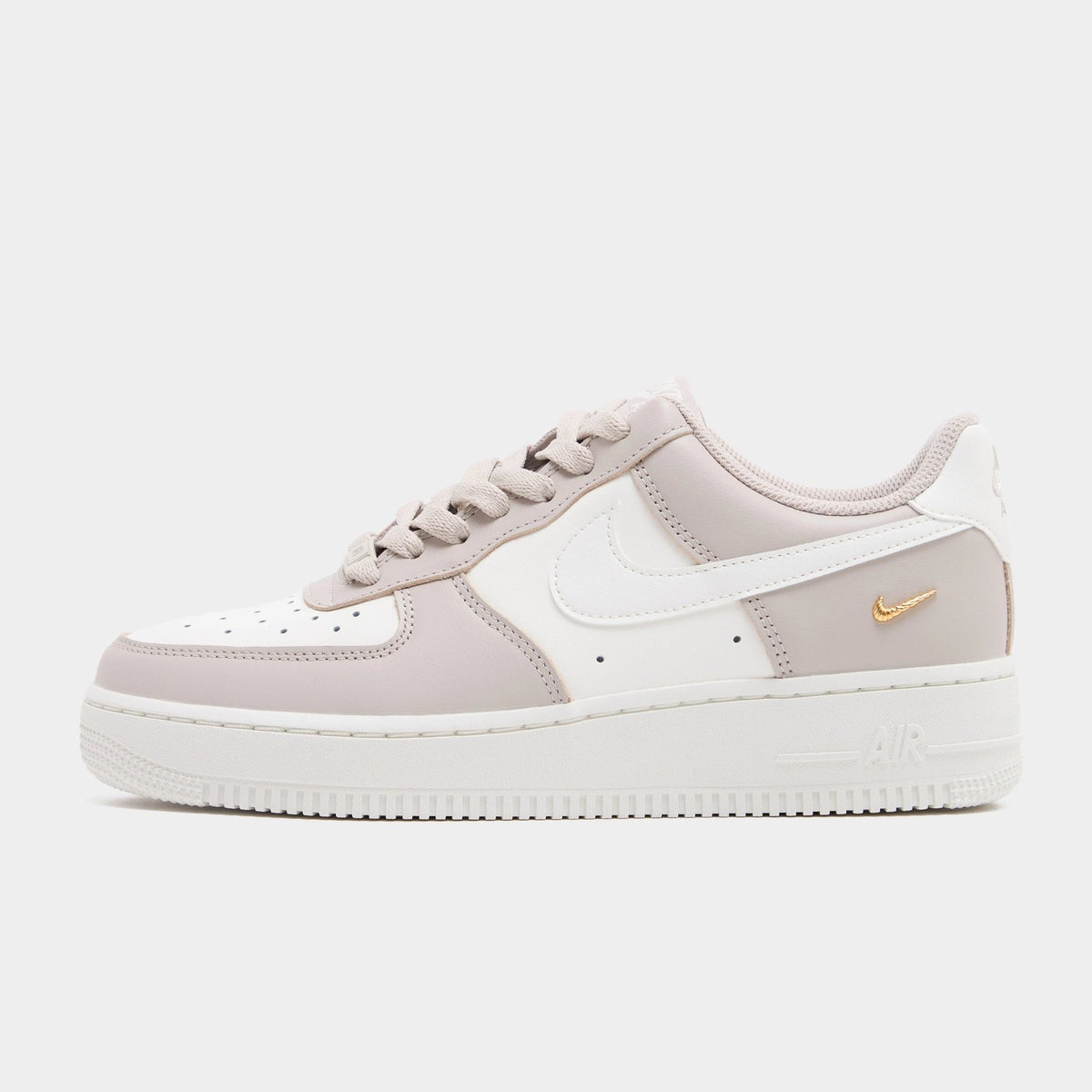 Air Force 1 '07 Women's Image 1 - LUZACTIVE - AUSTRALIA