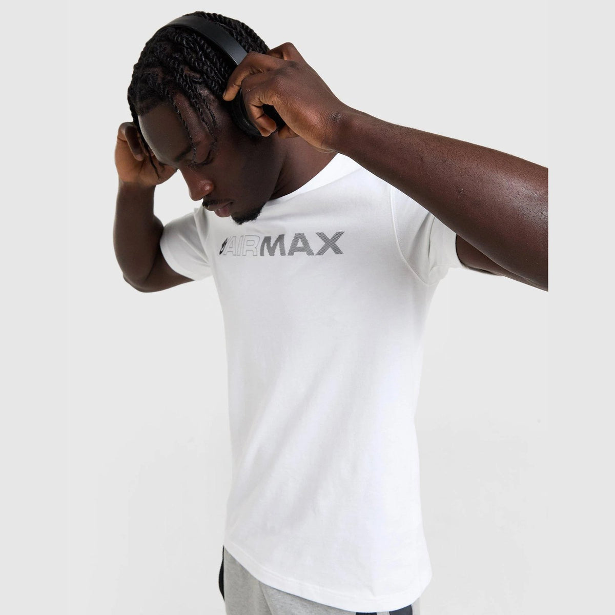 Air Max T-Shirt Image 1 - LUZACTIVE - AUSTRALIA