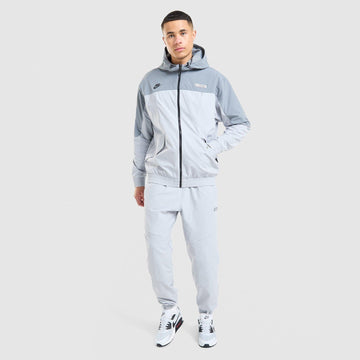 Air Max Woven Jacket Image 2 - LUZACTIVE - AUSTRALIA