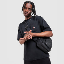 Air Pocket T-Shirt Image 1 - LUZACTIVE - AUSTRALIA