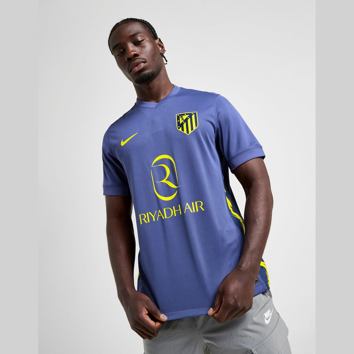 Atletico Madrid 2025/26 Away Shirt Image 1 - LUZACTIVE - AUSTRALIA