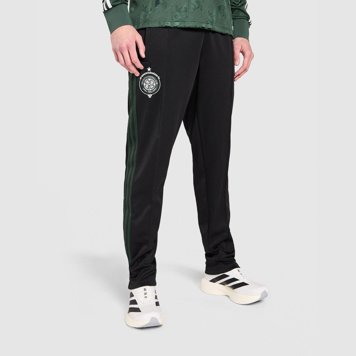 Celtic FC OG Track Pants Image 1 - LUZACTIVE - AUSTRALIA
