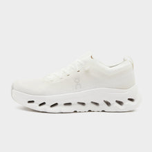 Cloudtilt Moon Women's Image 1 - LUZACTIVE - AUSTRALIA