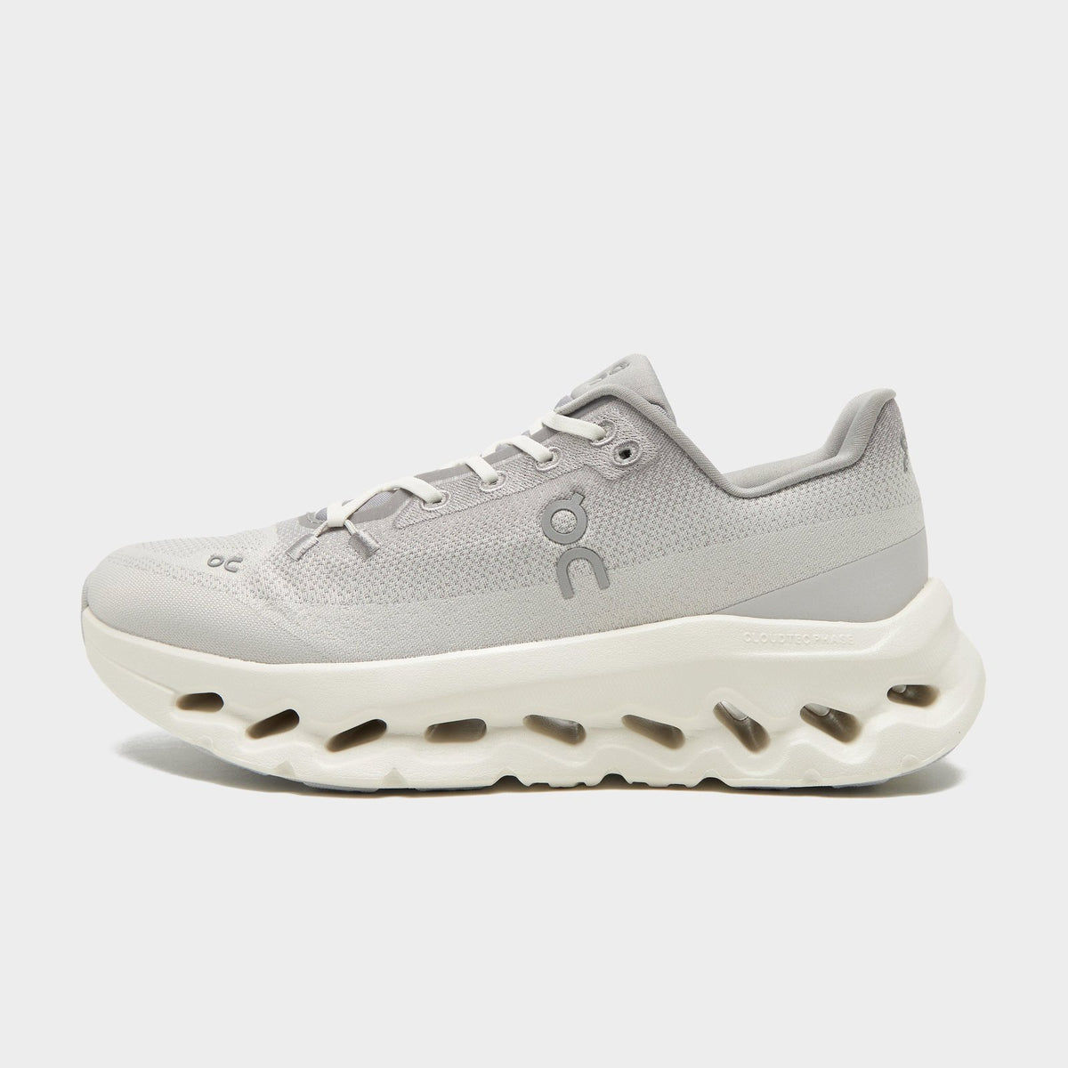 Cloudtilt Women's Image 1 - LUZACTIVE - AUSTRALIA