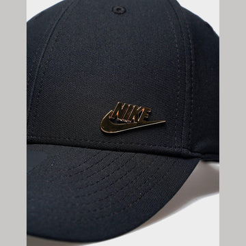 Dri-FIT Club Structured Metal Logo Cap Image 2 - LUZACTIVE - AUSTRALIA
