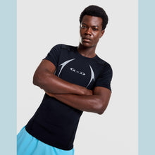 Echo HeatGear Compression Top Image 1 - LUZACTIVE - AUSTRALIA