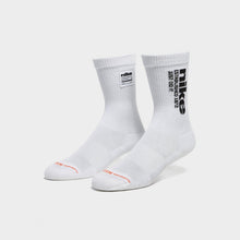 Everyday Elevated Crew Socks (2 Pairs) Image 1 - LUZACTIVE - AUSTRALIA