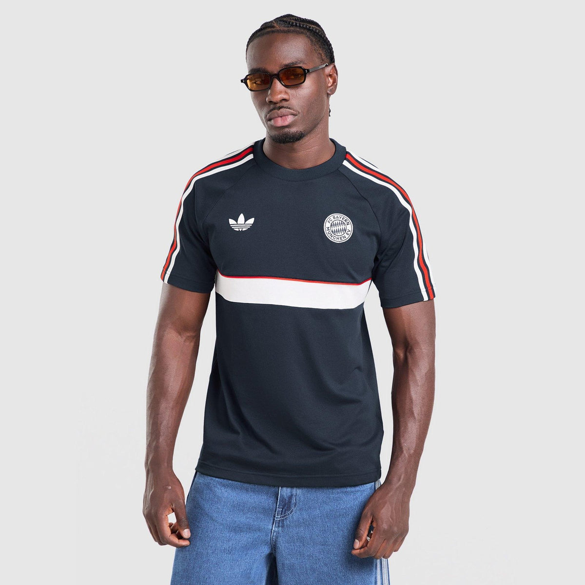 FC Bayern Munich OG T-Shirt Image 1 - LUZACTIVE - AUSTRALIA