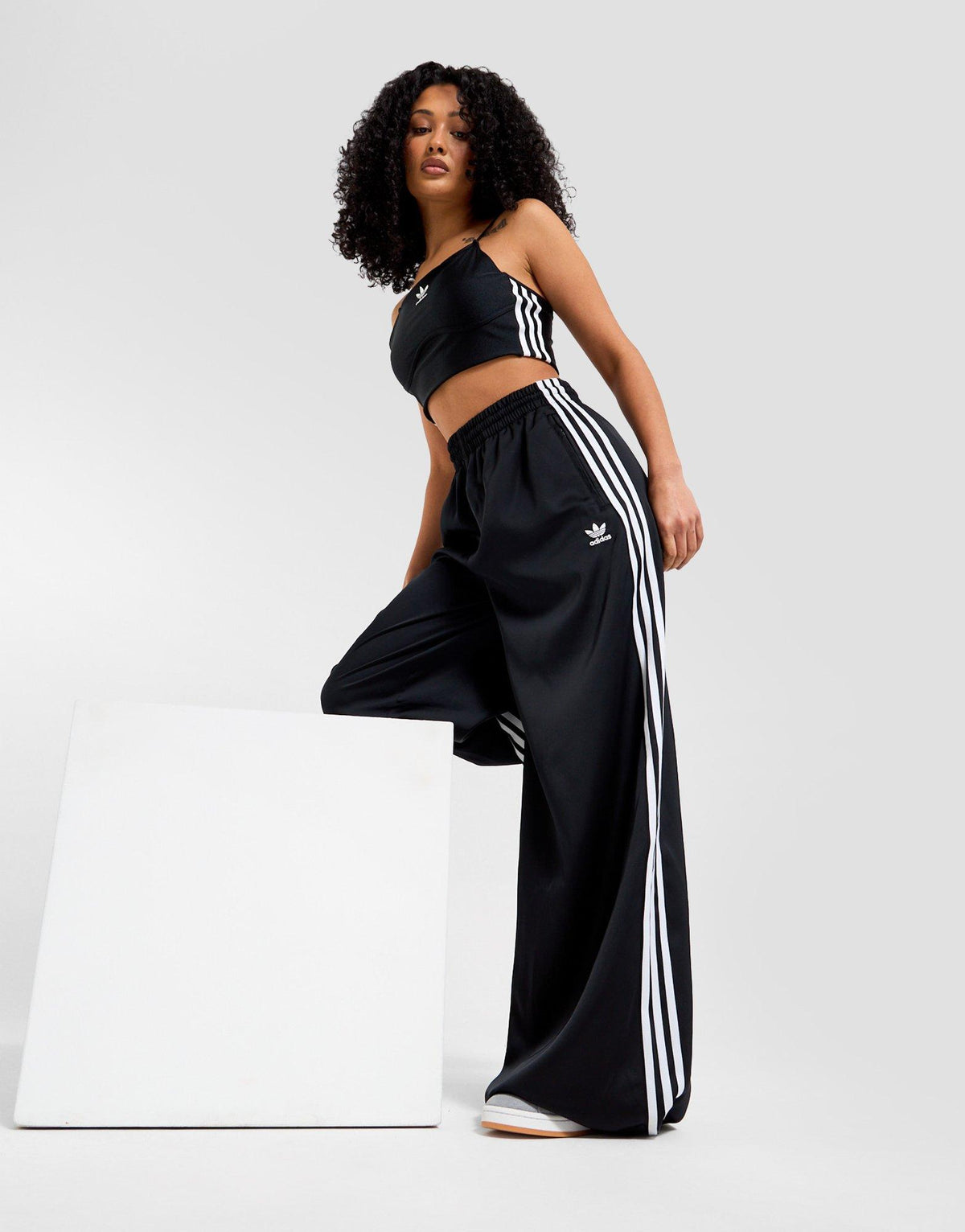 Wide Leg Track Pants Image 1 - LUZACTIVE - AUSTRALIA