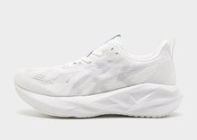 Novablast 5 Women's Image 1 - LUZACTIVE - AUSTRALIA