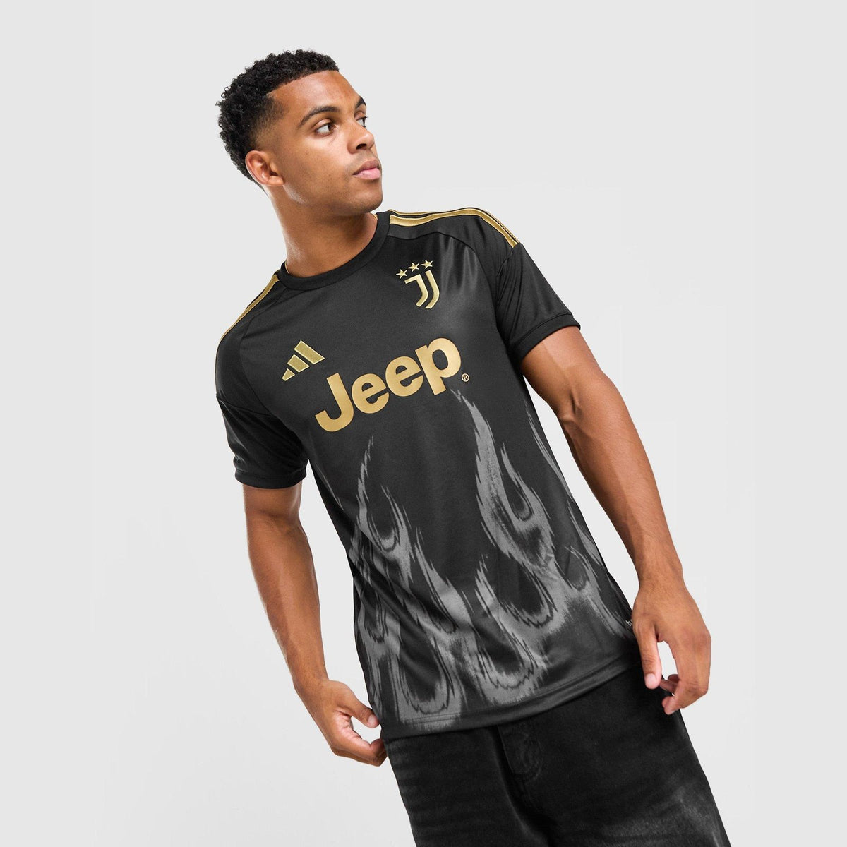 Juventus 2026/27 Third Shirt Image 1 - LUZACTIVE - AUSTRALIA