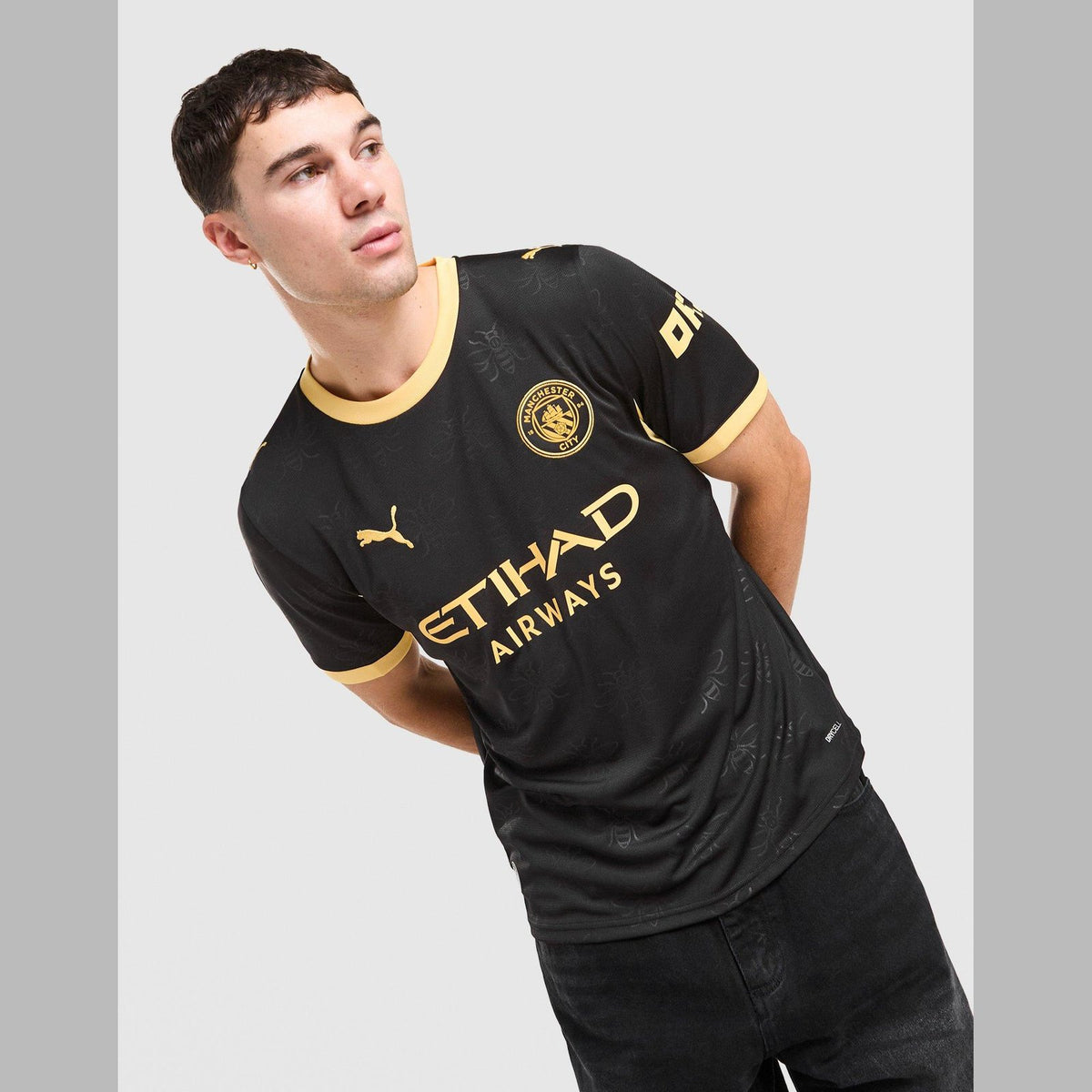 Manchester City 26/27 Away Shirt Image 1 - LUZACTIVE - AUSTRALIA