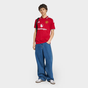 Manchester United FC 2026/27 Home Shirt Image 2 - LUZACTIVE - AUSTRALIA