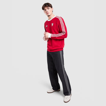 Manchester United FC OG Crew Sweatshirt Image 2 - LUZACTIVE - AUSTRALIA