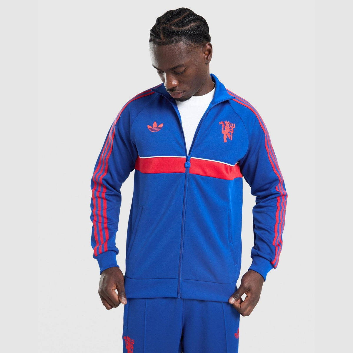 Manchester United FC OG Track Top Image 1 - LUZACTIVE - AUSTRALIA