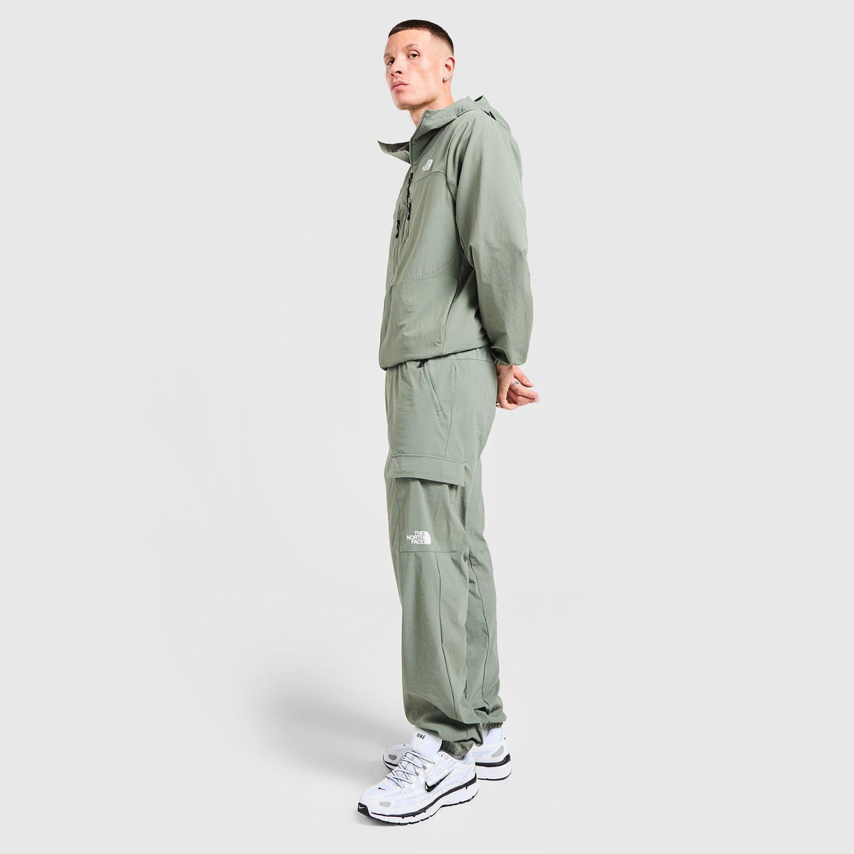 Mountain Athletics Poly Hoodie Image 1 - LUZACTIVE - AUSTRALIA