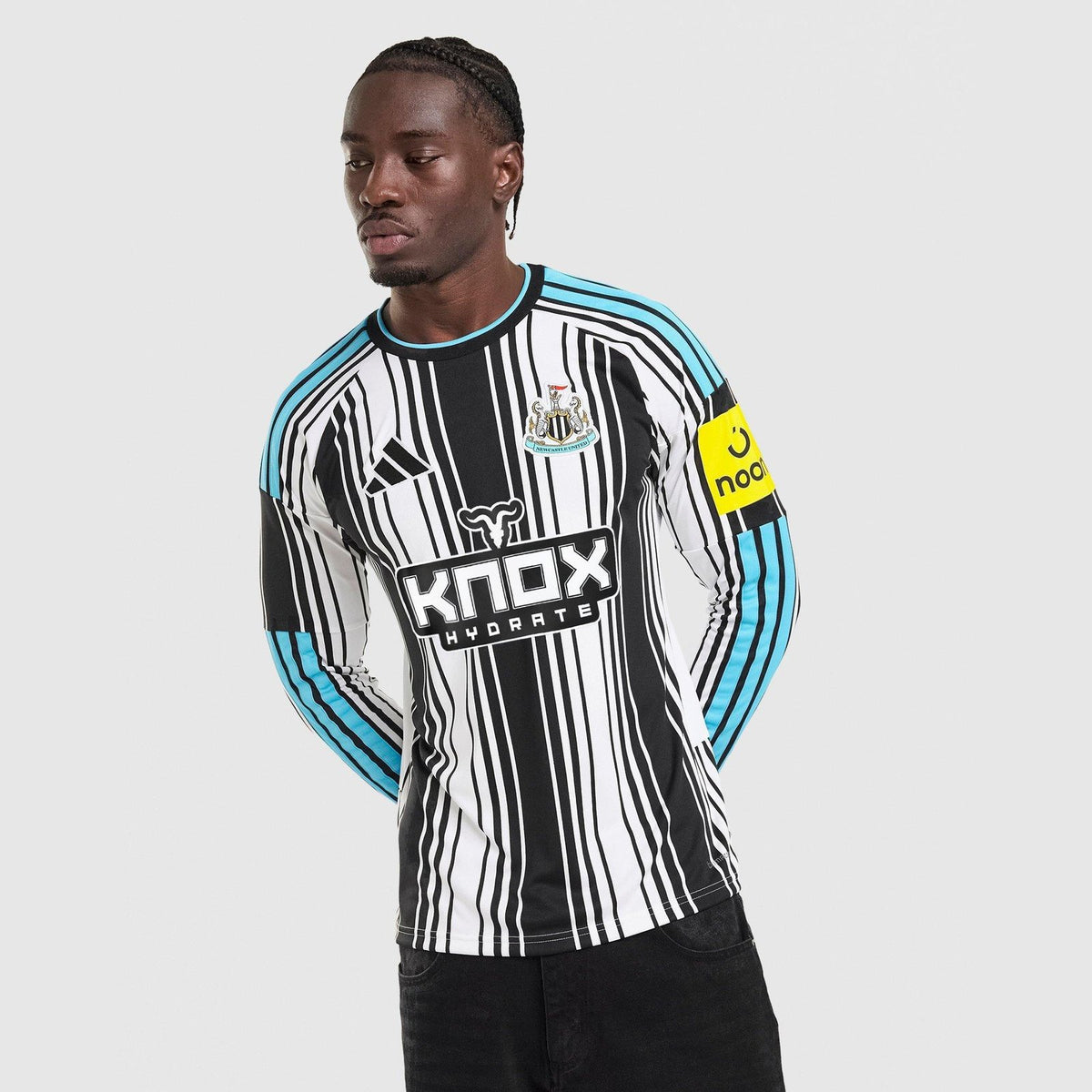 Newcastle United FC 2026/27 Long Sleeve Home Shirt Image 1 - LUZACTIVE - AUSTRALIA