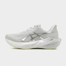 Novablast 6 Women's Image 1 - LUZACTIVE - AUSTRALIA