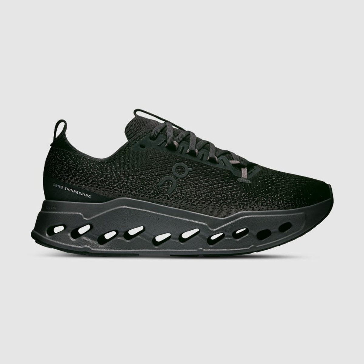 ON CLOUDSURFER MAX MENS Image 1 - LUZACTIVE - AUSTRALIA