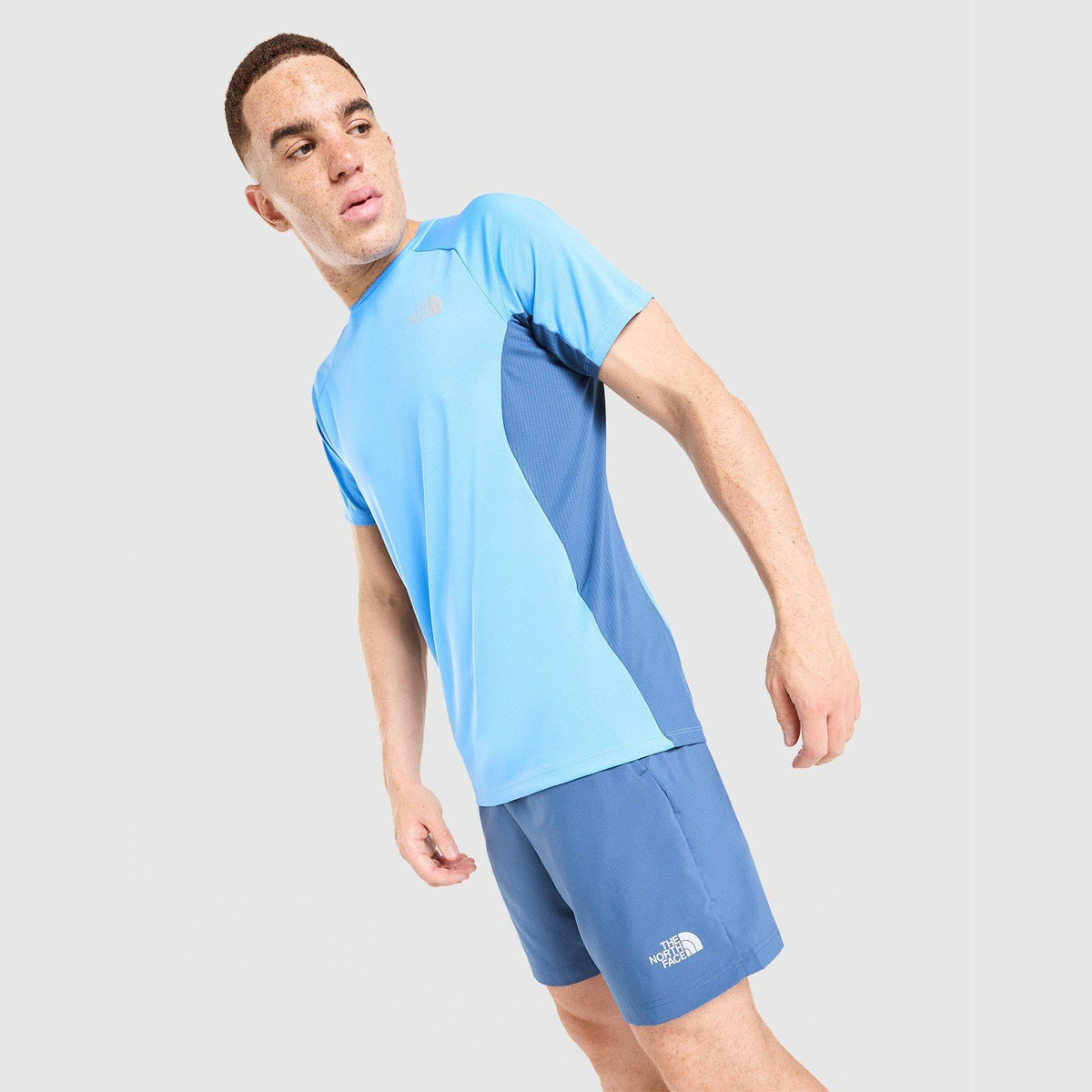 Performance T-Shirt Image 1 - LUZACTIVE - AUSTRALIA