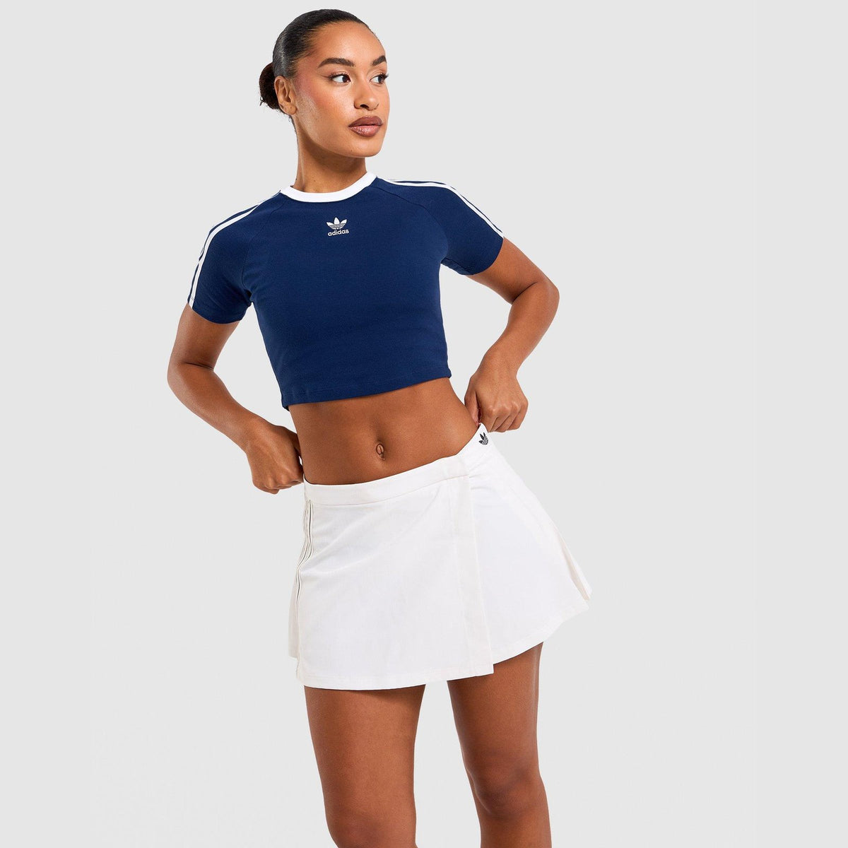 Pleated Skirt Image 1 - LUZACTIVE - AUSTRALIA