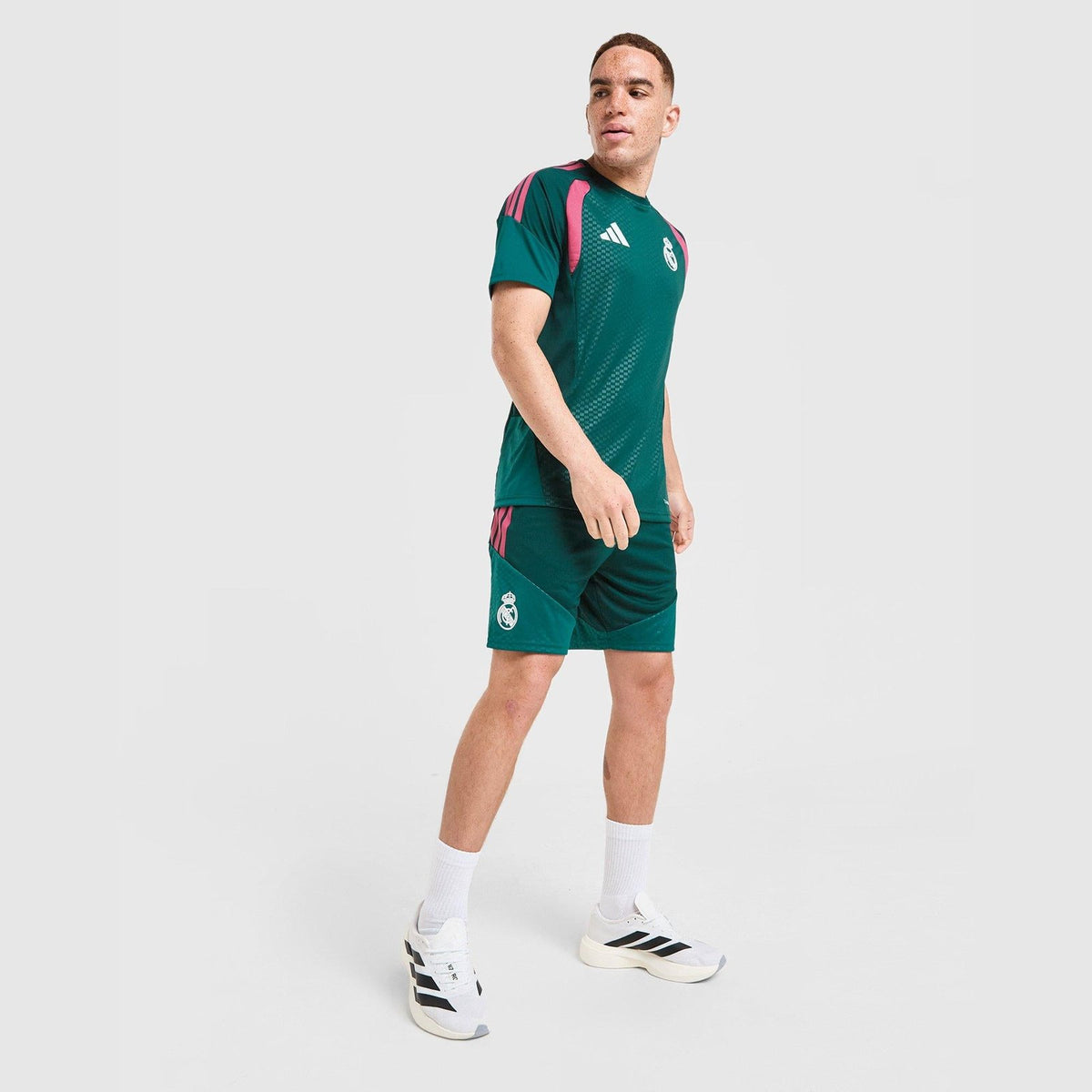 Real Madrid Tiro 26 Training Shorts Image 1 - LUZACTIVE - AUSTRALIA
