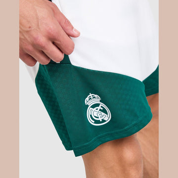 Real Madrid Tiro 26 Training Shorts Image 2 - LUZACTIVE - AUSTRALIA