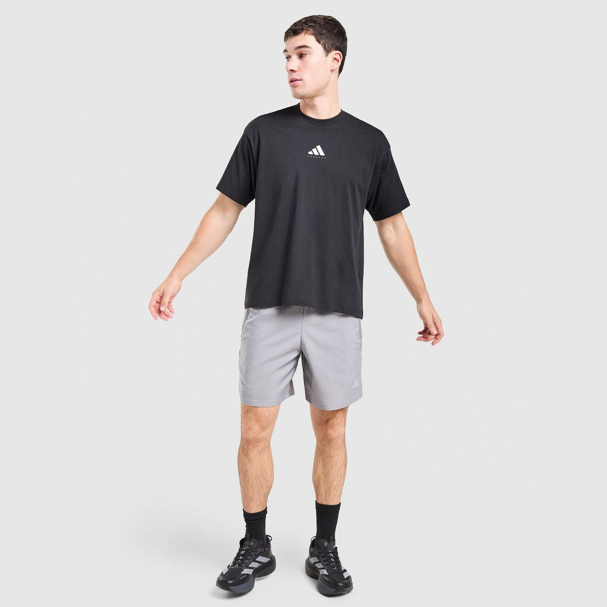 Run Graphic T-Shirt Image 1 - LUZACTIVE - AUSTRALIA