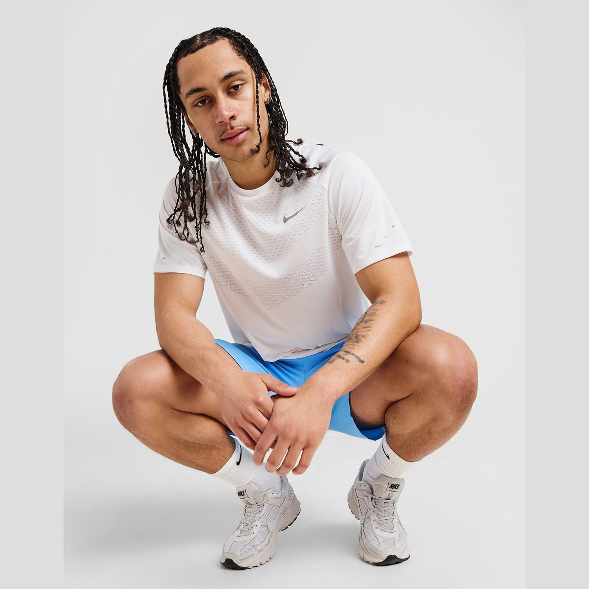 Stride T-Shirt Image 1 - LUZACTIVE - AUSTRALIA