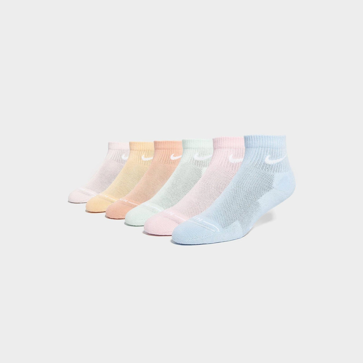 Swoosh Elevated Crew Socks (6 Pack) Image 1 - LUZACTIVE - AUSTRALIA