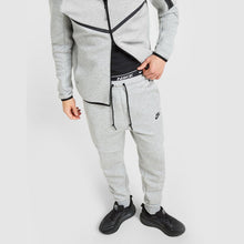 Tech Fleece Joggers Image 1 - LUZACTIVE - AUSTRALIA