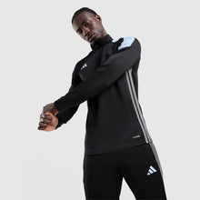 Tiro 26 1/4 Zip Training Top Image 1 - LUZACTIVE - AUSTRALIA