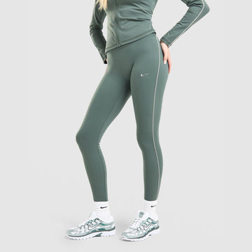 Training Gym Life Swoosh V-Waist Leggings Image 2 - LUZACTIVE - AUSTRALIA