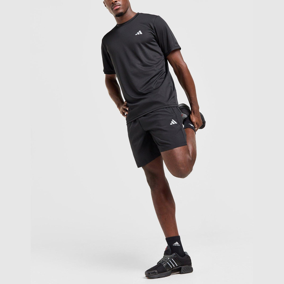 Training Shorts Image 1 - LUZACTIVE - AUSTRALIA