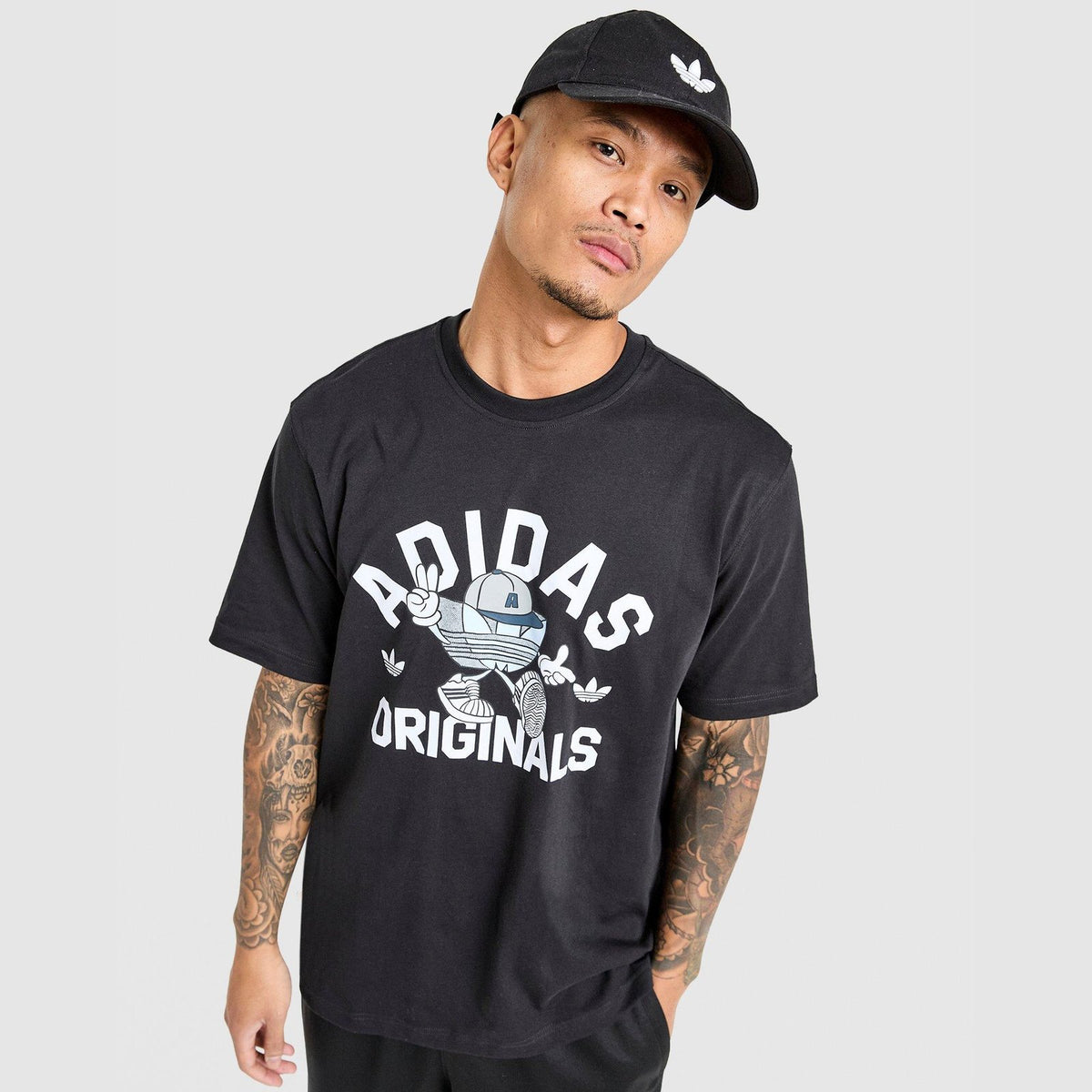 Trefoil Cap T-Shirt Image 1 - LUZACTIVE - AUSTRALIA