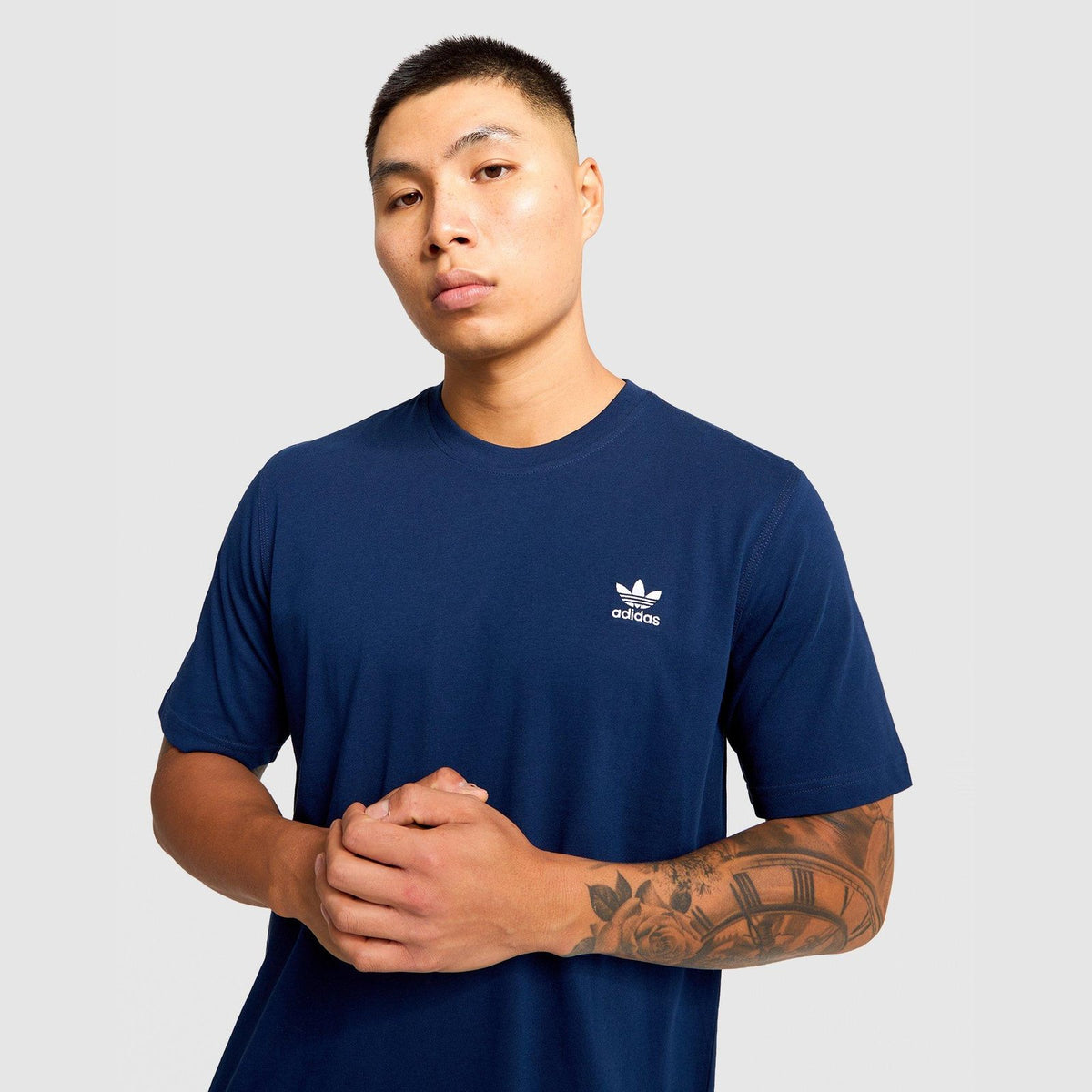Trefoil T-Shirt Image 1 - LUZACTIVE - AUSTRALIA