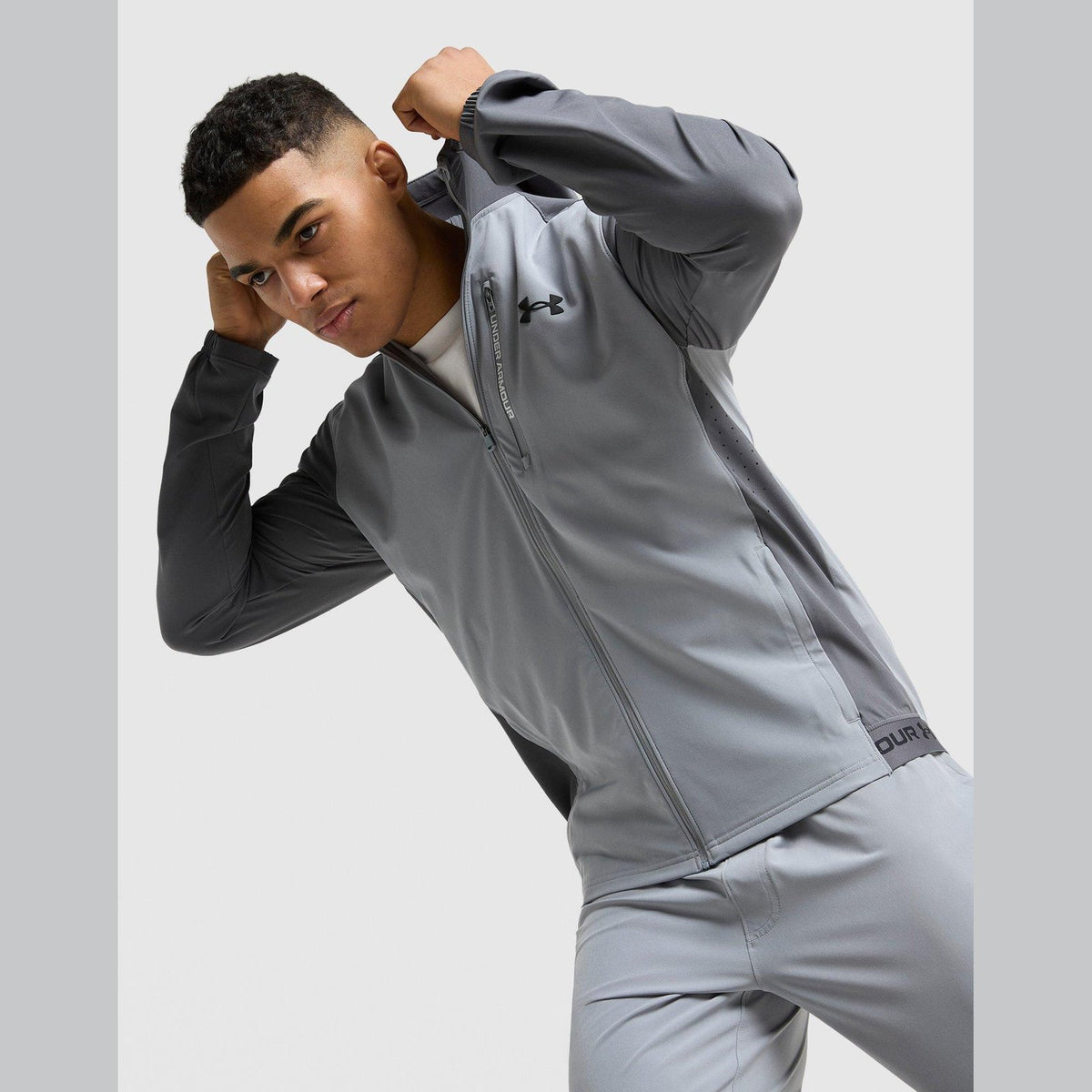 Vanish Full-Zip Woven Jacket Image 1 - LUZACTIVE - AUSTRALIA